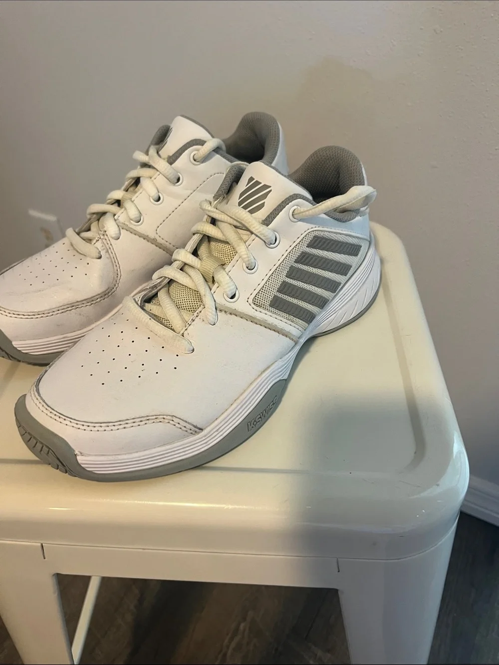K-Swiss Court shoes White and Gray Athletic Sneakers